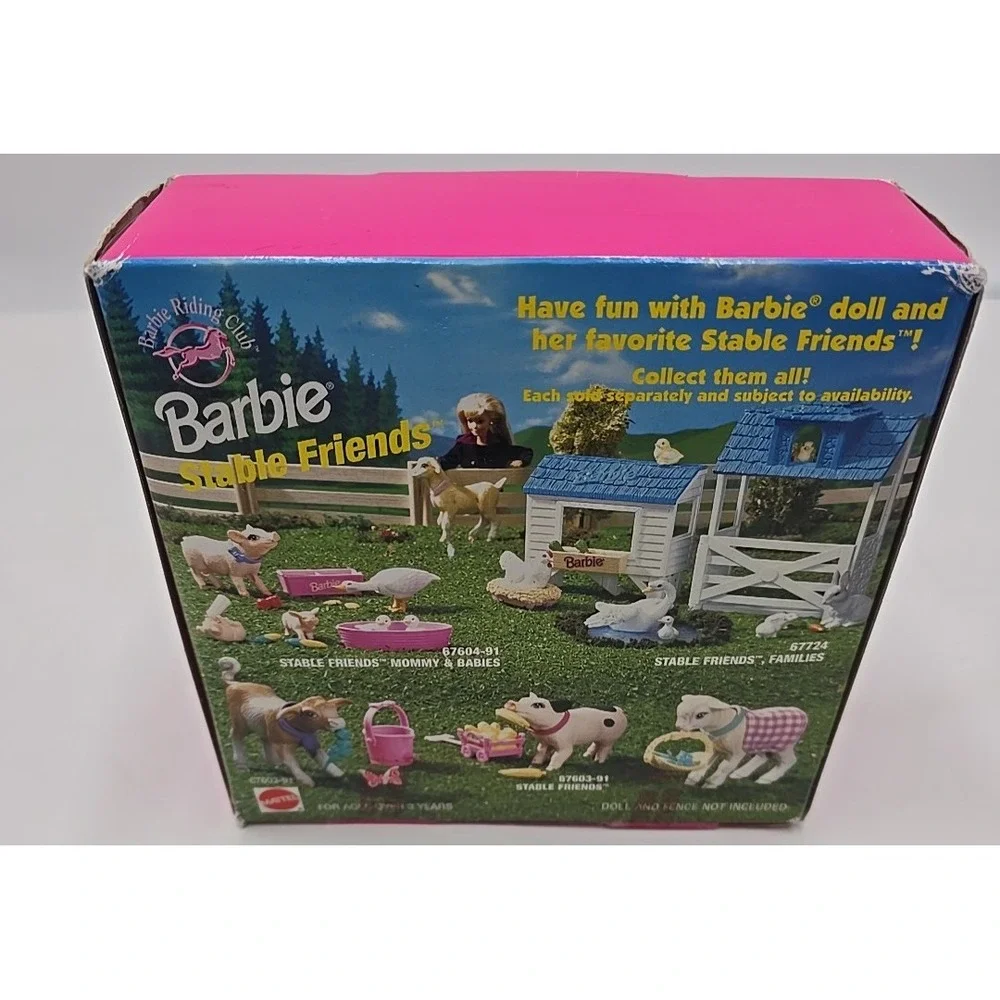 NWT Barbie Stable Friends‎ Charlotte Pig 1997 Mattel 67603